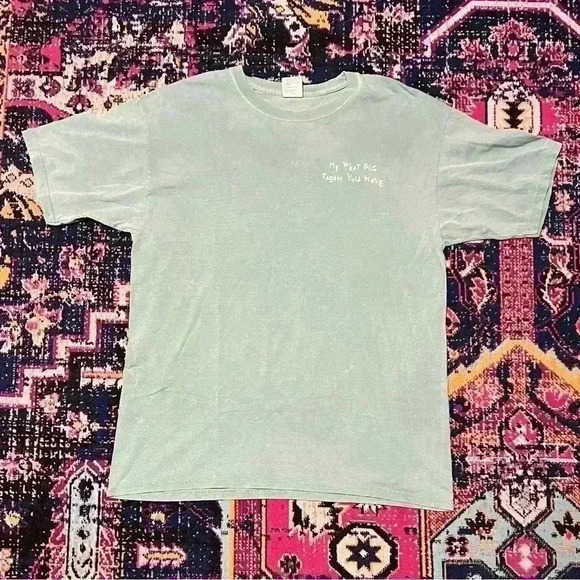 Sharkbite Bar and Grill Providenciales Size Large - Picture 1 of 2